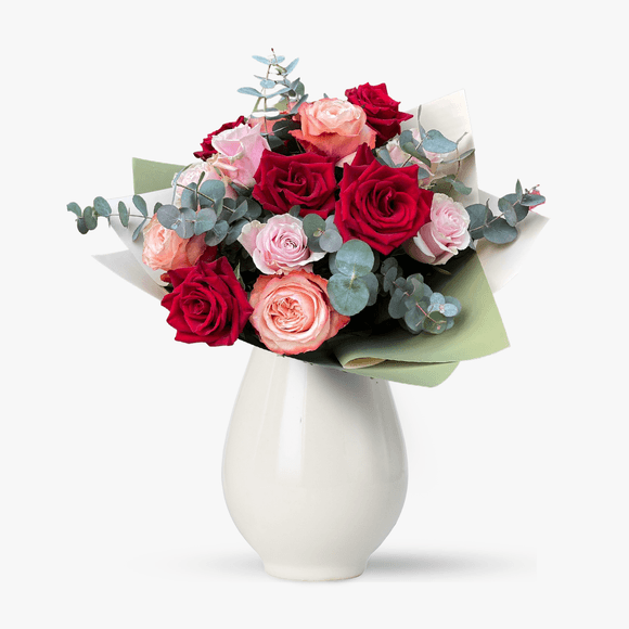 Buchet de 15 trandafiri multicolori
