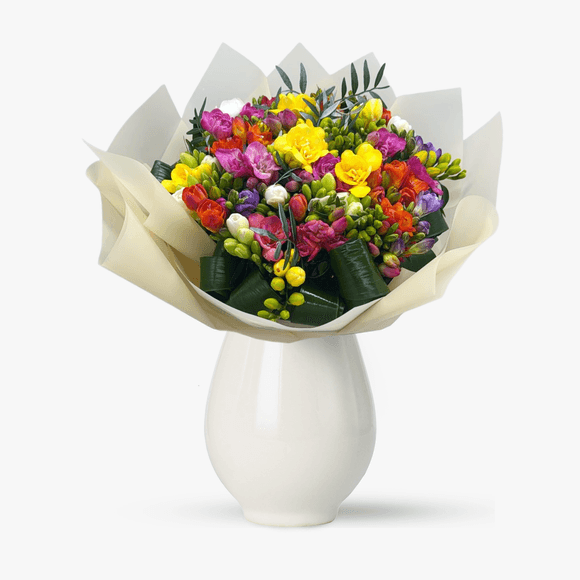 Buchet de 39 frezii multicolore
