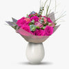Buchet De Flori Roz Cu Trandafiri Si Lisianthus „Picaturi De Frumusete”