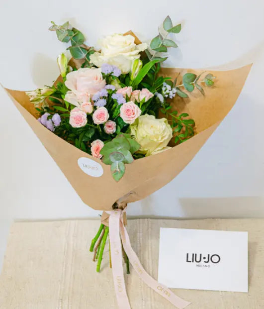 LIUJO Buchet - | Livrare Flori Județul Călărași