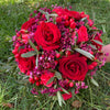Buchet De Mireasa Din Trandafiri, Hypericum Si Wax Flowers