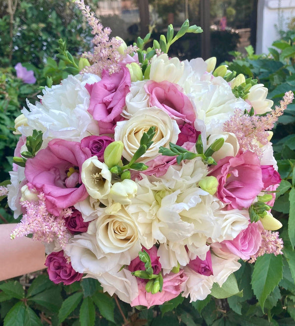 Buchet Mireasa Cu Bujori Si Astilbe